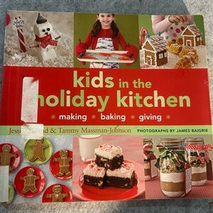 Kids in the Holiday Kitchen Cookbook - Red